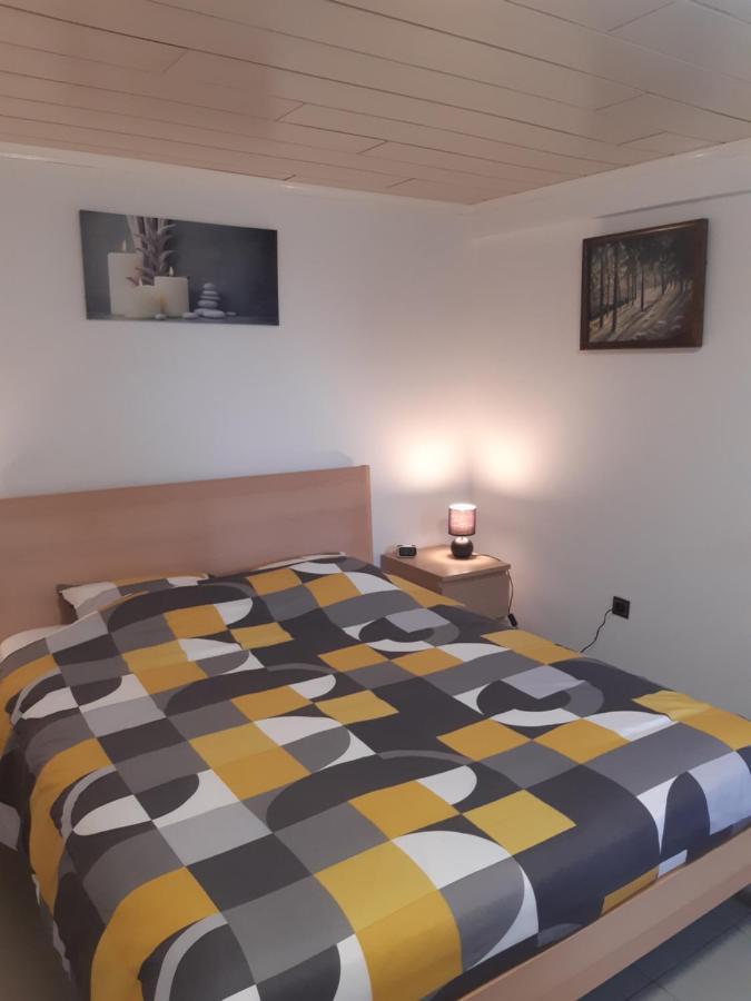 Gîte des Marais Vaux-sur-Sure Extérieur photo